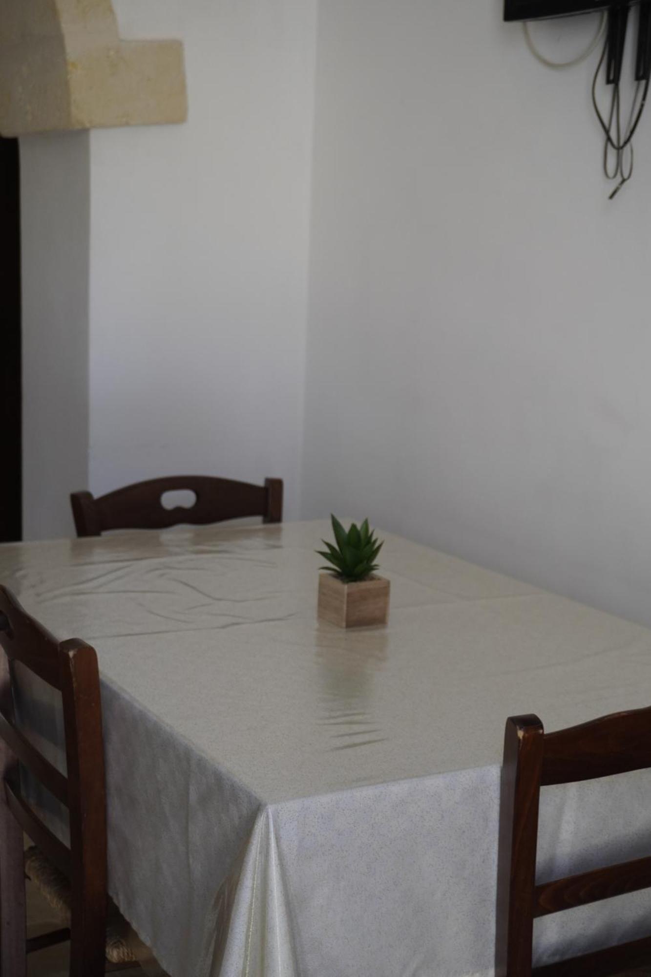 Trullo Amico Villa Cisternino Exterior photo